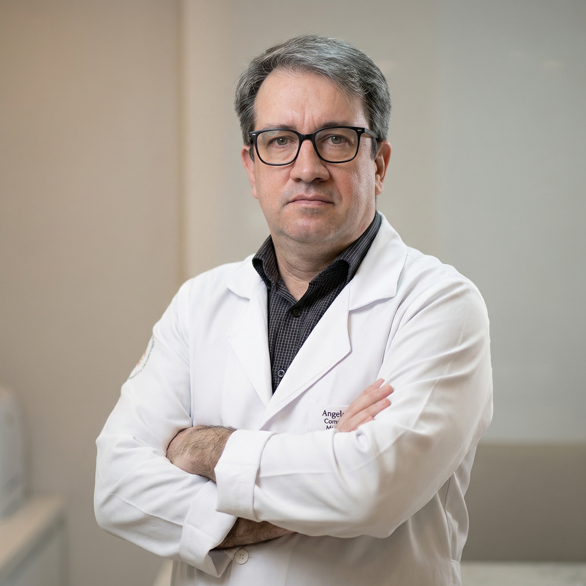 Dr. Angelo Barrionuevo | Ginecologista em Cuiabá